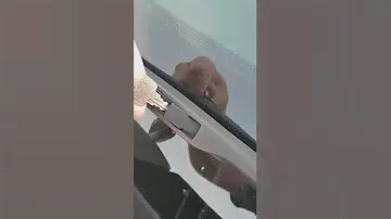 Landrover Discovery Sport, Front Wiper Removal