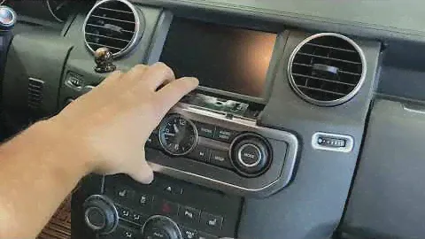 range rover discovery 4, как снять штатное головное устройство / how to remove the head unit