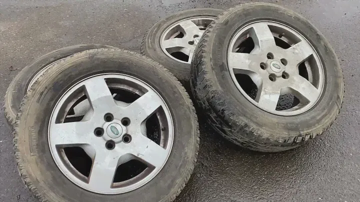 В разборе Land Rover Discovery 3 2007 г. 2.7 турбо дизель из Англии
