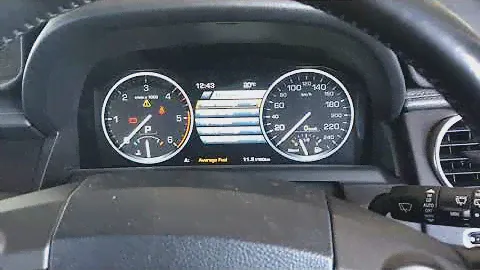 Digital dash cluster retrofitted to LR4, Discovery 4