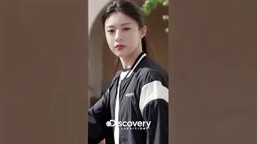 활기 넘치는 봄, 산뜻한 바람막이 스타일링🪻ㅣ디스커버리 24SS