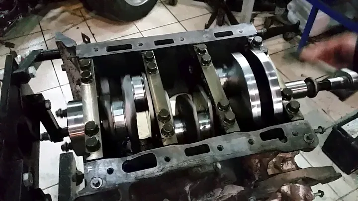 Сборка Шорт-Блока Land Rover Discovery 2,7 (2)