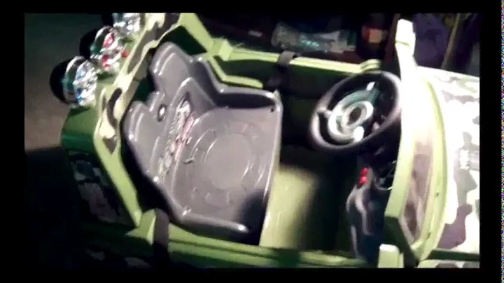 Детский электромобиль в стиле "Land Rover" J012