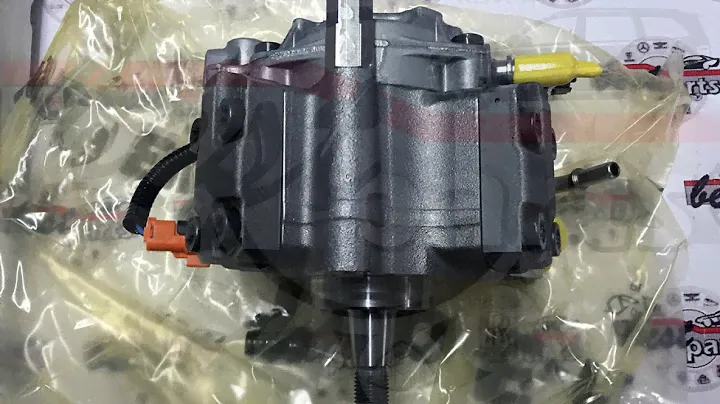 LR017367 Насос топливный (ТНВД) euro 4 Range Rover Sport L320 / Land Rover Discovery 3/4 L319