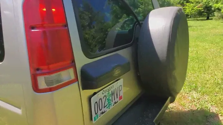 Walk around - 2002 Land Rover Discovery Series 2. 5/31/2023